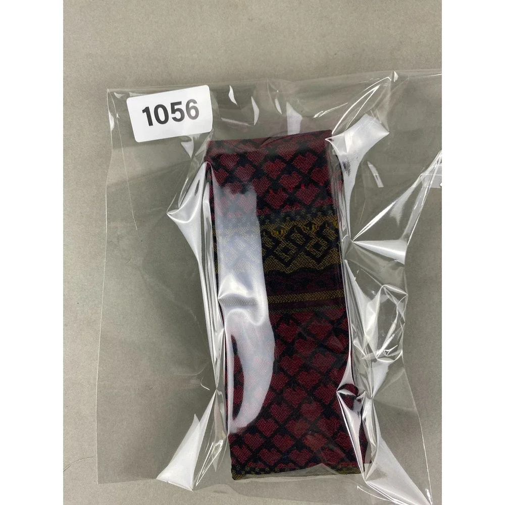 VTG Mens Tie Red Gold Black Tapestry Woven Geometric Square End Skinny 53x2.25